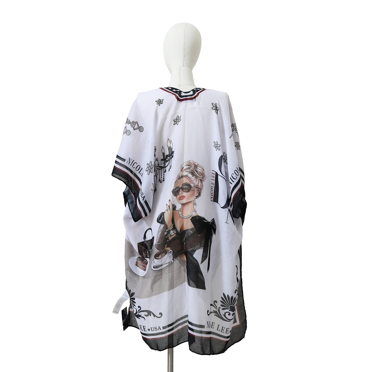 KIMONO <tc><tc>Lady in black</tc></tc>