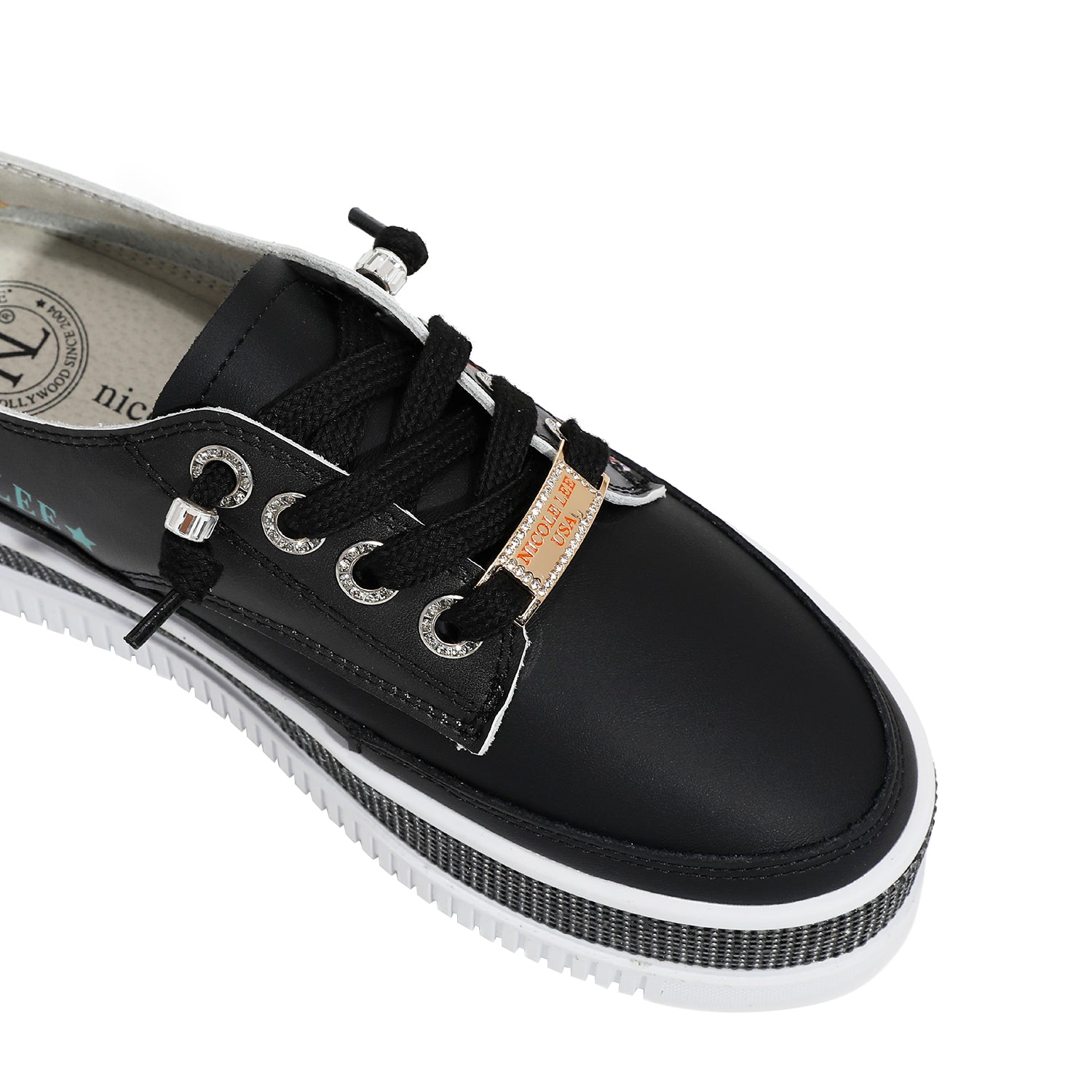 LEATHER SNEAKER WITH PLATFORM AND RHINESTONE (<tc>SAMANTHA LA BELLEZA</tc>)