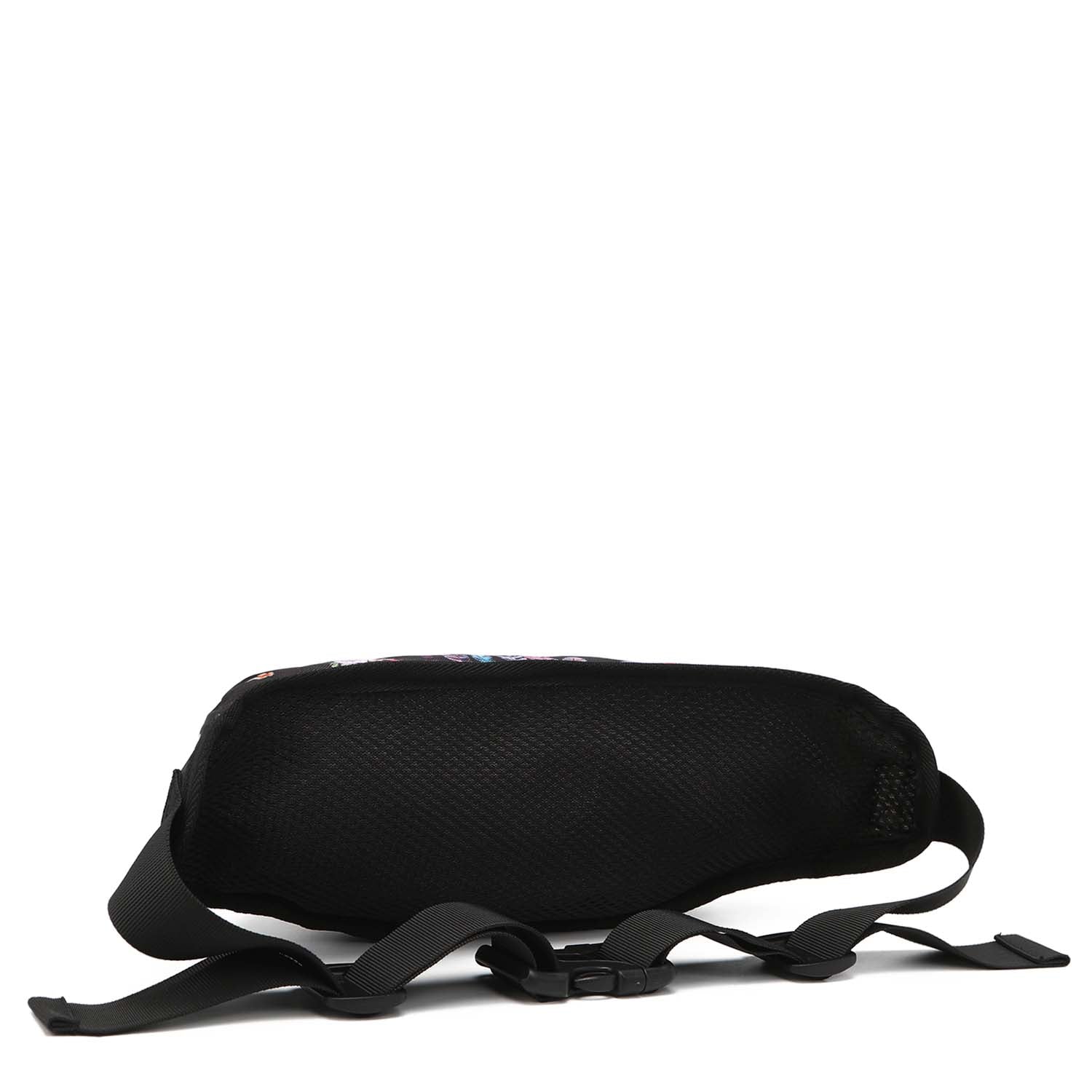 RIÑONERA MODERNA CON ESTAMPADO