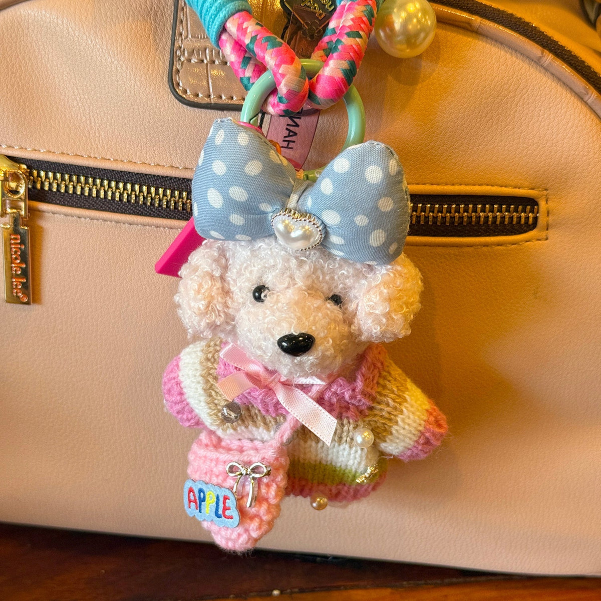 CIONDOLO KIKI APPLE DOT BEAR