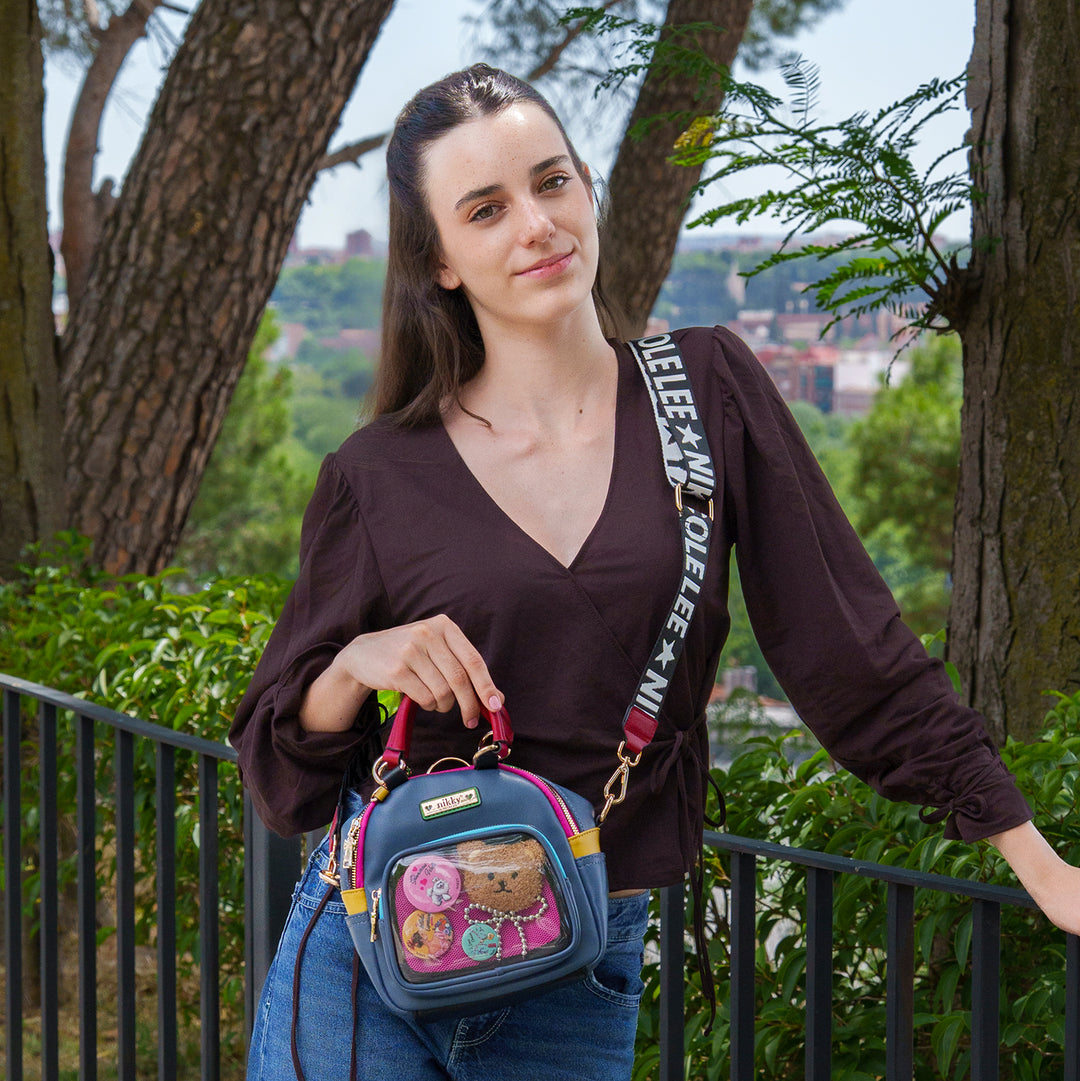 BOLSO CONVERTIBLE A MOCHILA (TEDDY & PIN)