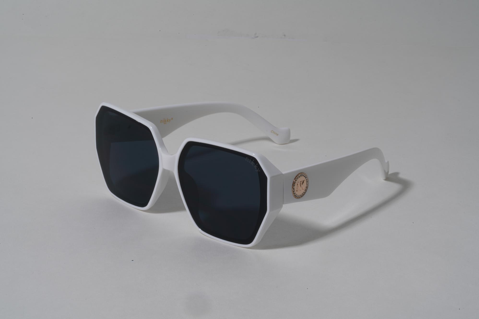 GAFAS DE SOL GRANDES NK BLANCO