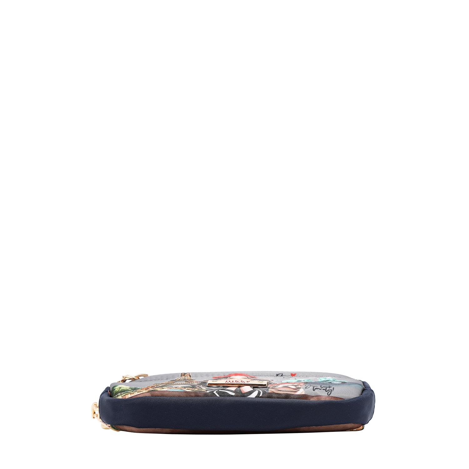 NYLON TOILETRY BAG (<tc>EIFFEL DREAMS</tc>)