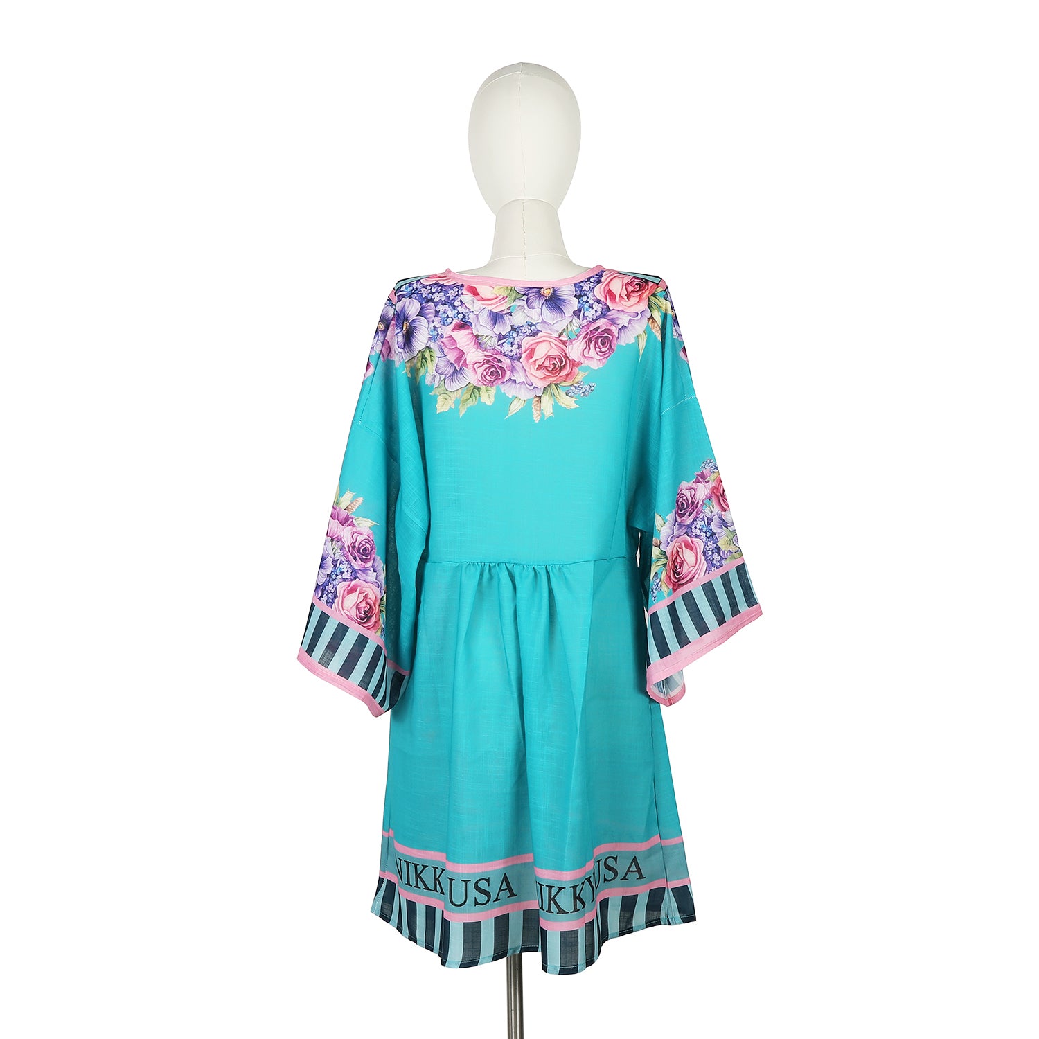 CAMISETA (ESSENCE OF YOU)