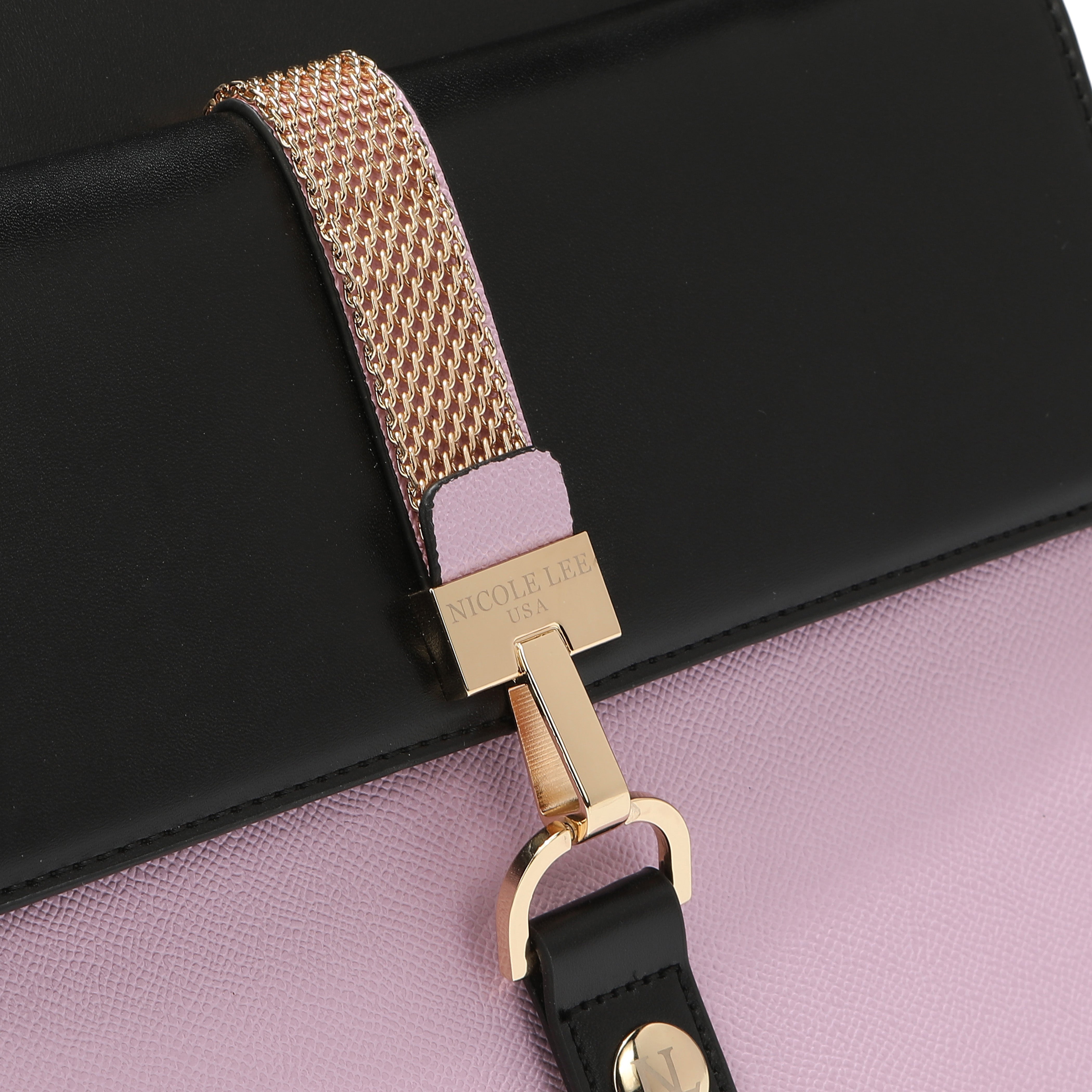 BOLSO SATCHEL DE FORMA ABOVEDADA PETRA