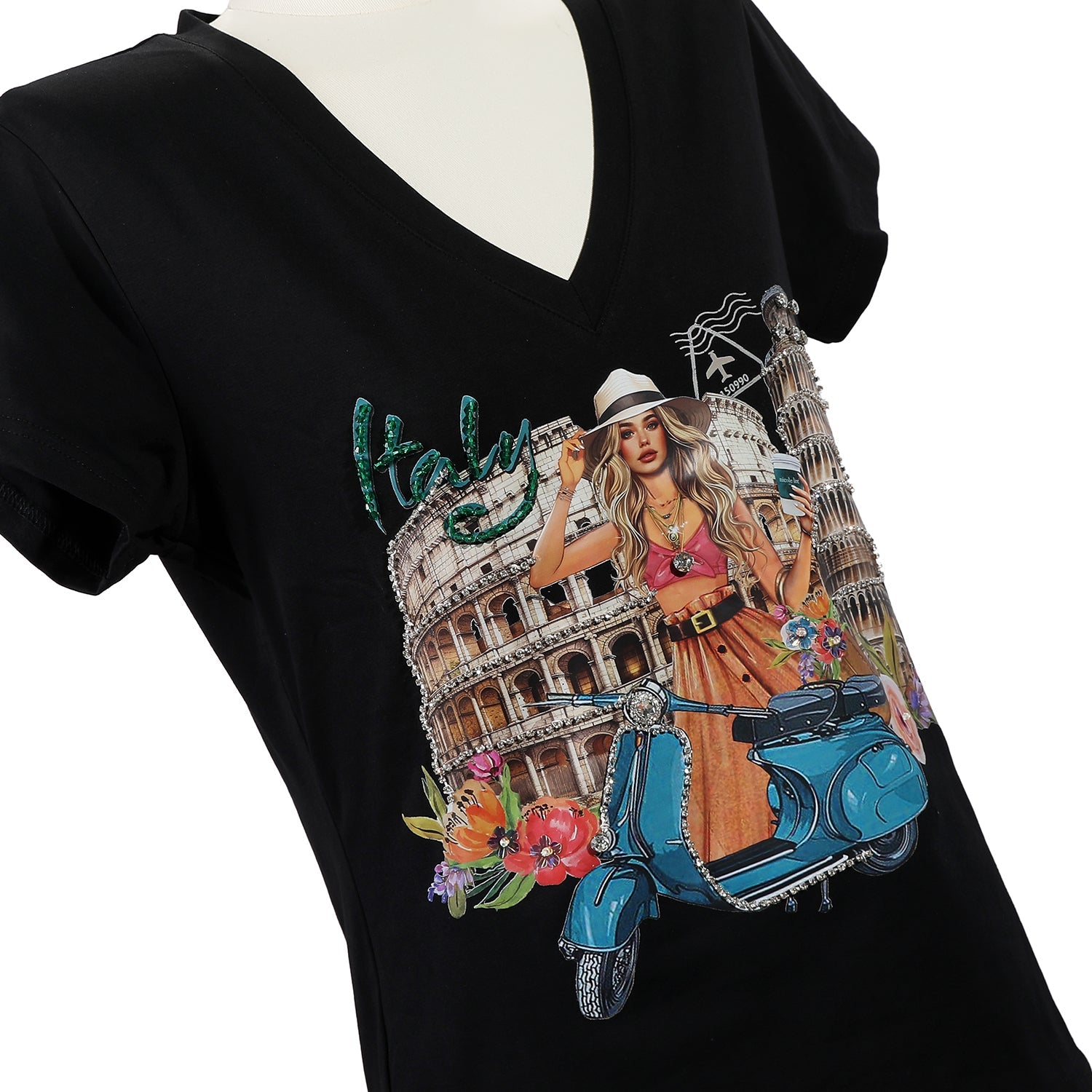 T-SHIRT COL V MODE (<tc>MARTHA TRAVELS ITALY</tc>)