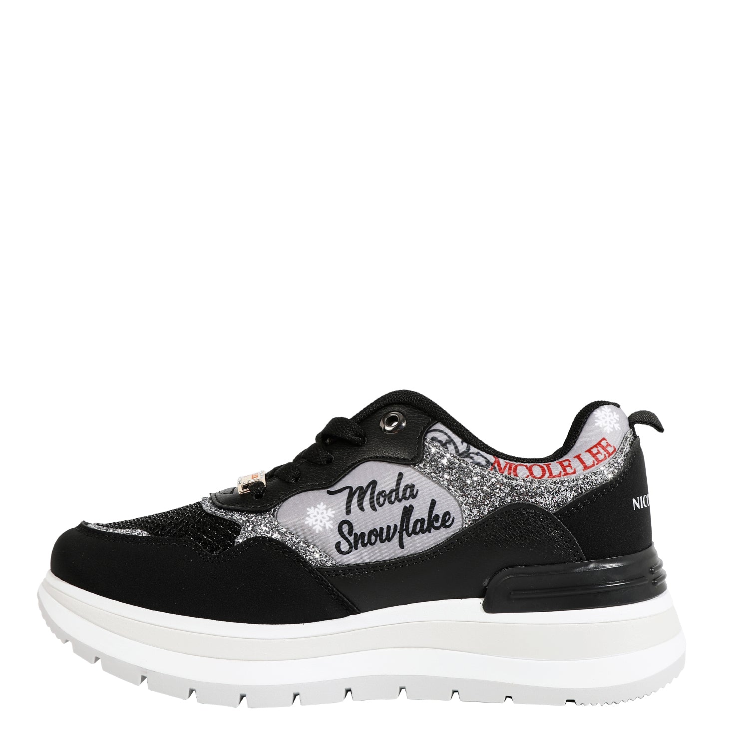 FASHIONABLE SHOES (<tc>MODA SNOWFLAKE</tc>)