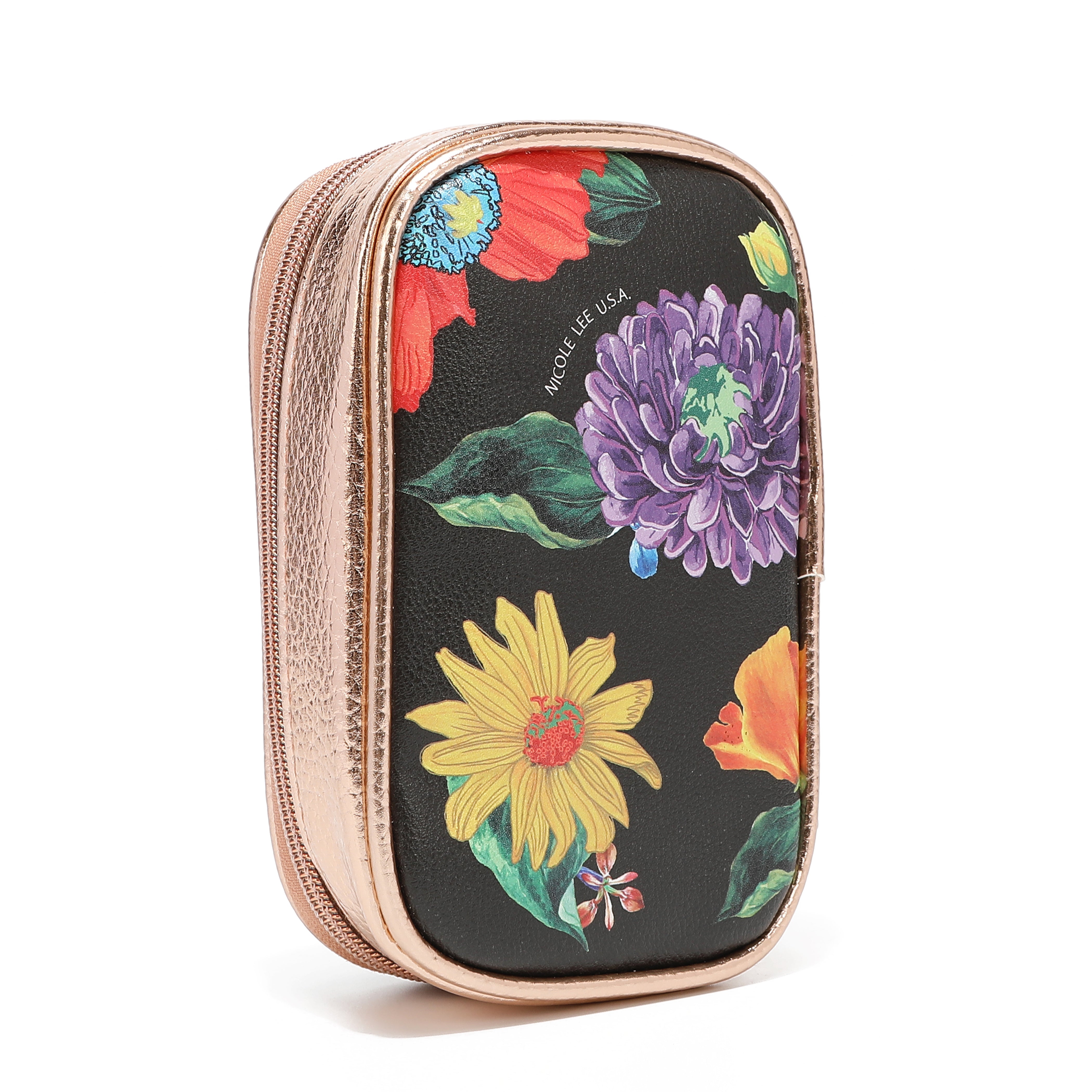 Set of makeup brushes with case