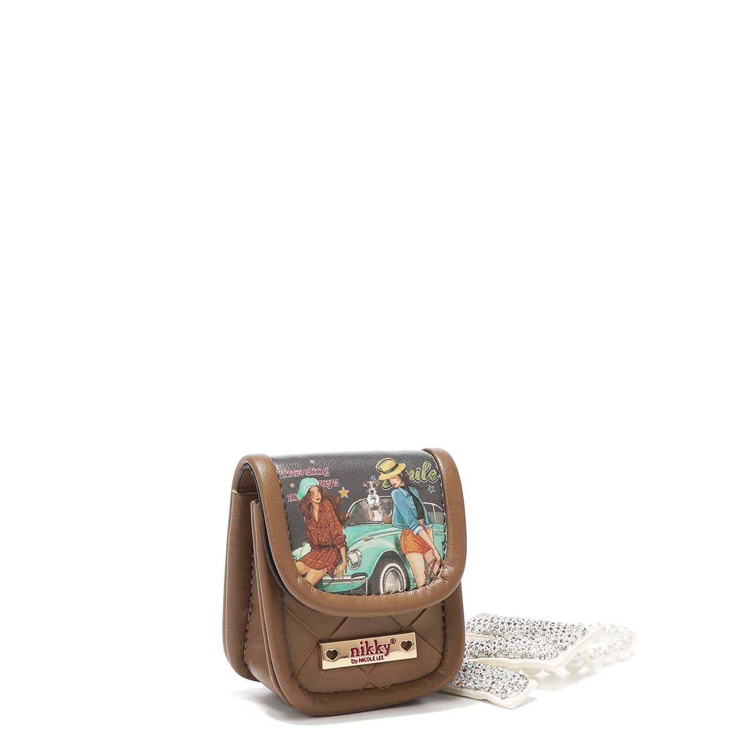 KEYCHAIN WITH HEADPHONE HOLDER AND PEARL BRACELET <tc>NIKKY</tc>