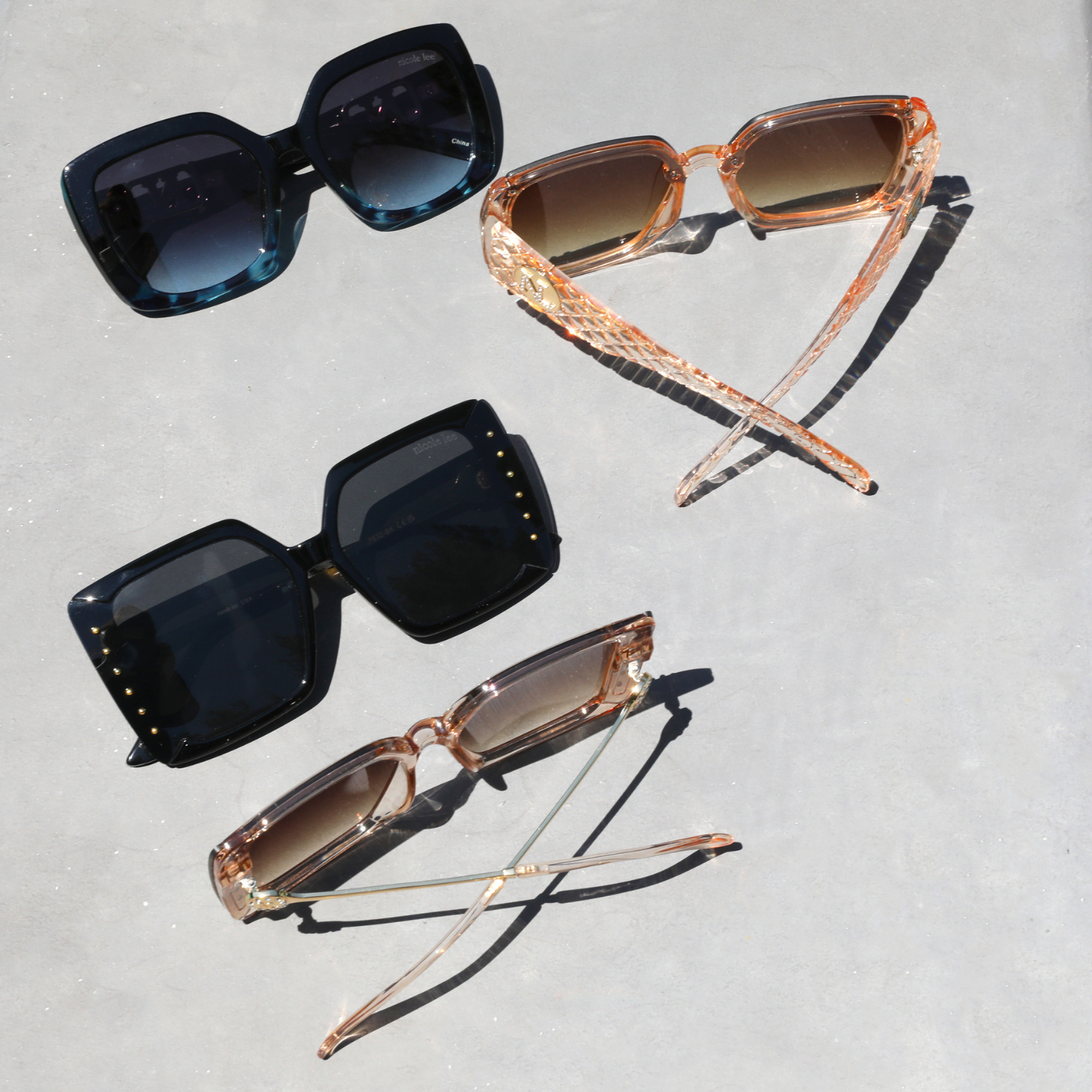 LUNETTES DE SOLEIL CARRÉES