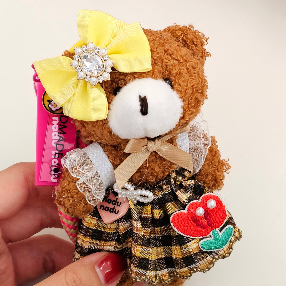 „LULU BEAR“ KARIERTER KLEID-CHARM