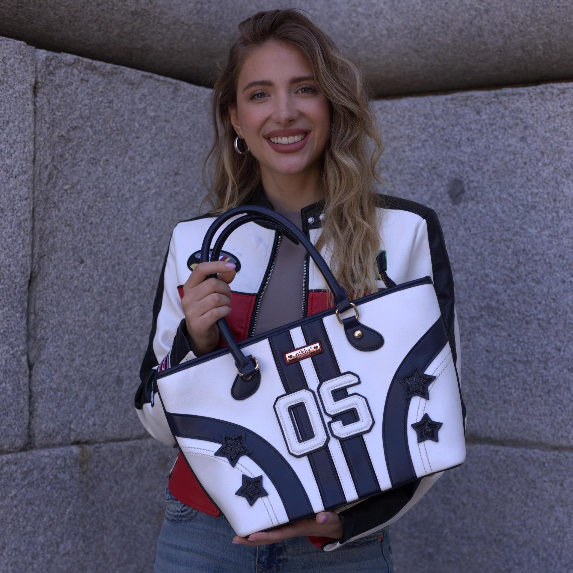 BOLSO SHOPPER VARSITY (BEIGE)