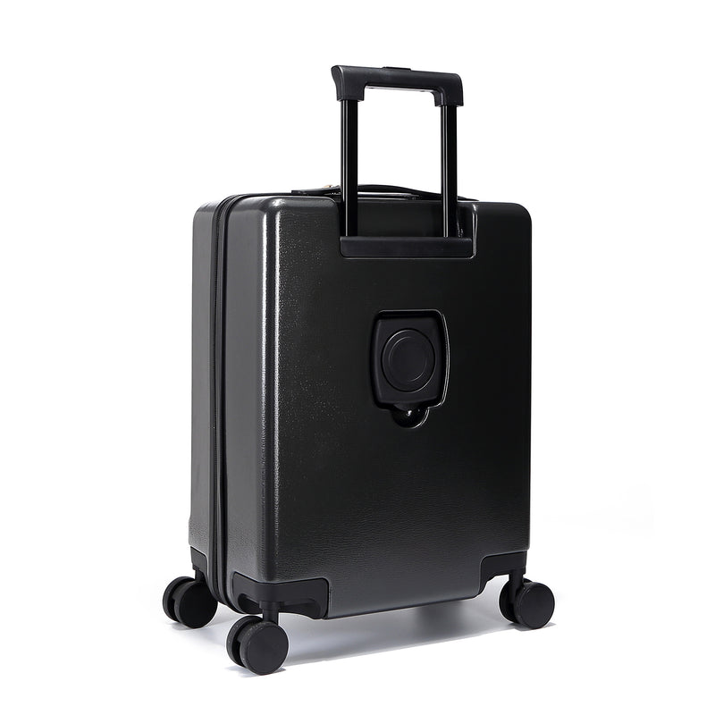 SOLID CARRY ON SUITCASE <tc>SISTERS SECRET</tc>