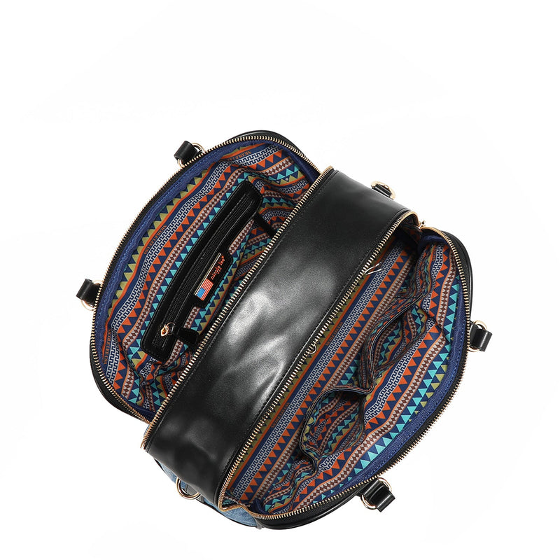 interior opens up the 2 main compartments to reveal an interior back slip compartment. Side D-rings for optional shoulder strap attachment provide varied carrying options. 