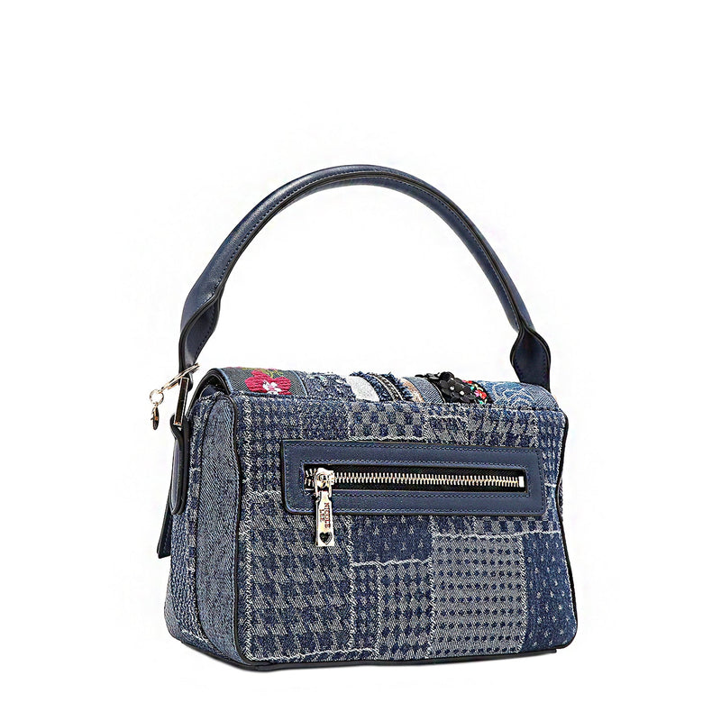 BAG WITH FLAP AND FLORAL PATCH (BLUE)