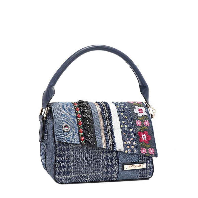 BAG WITH FLAP AND FLORAL PATCH (BLUE)