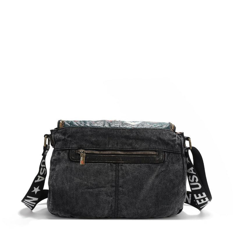 DENIM FLAP BAG (<tc>AKIKO LA BELLEZA</tc>)