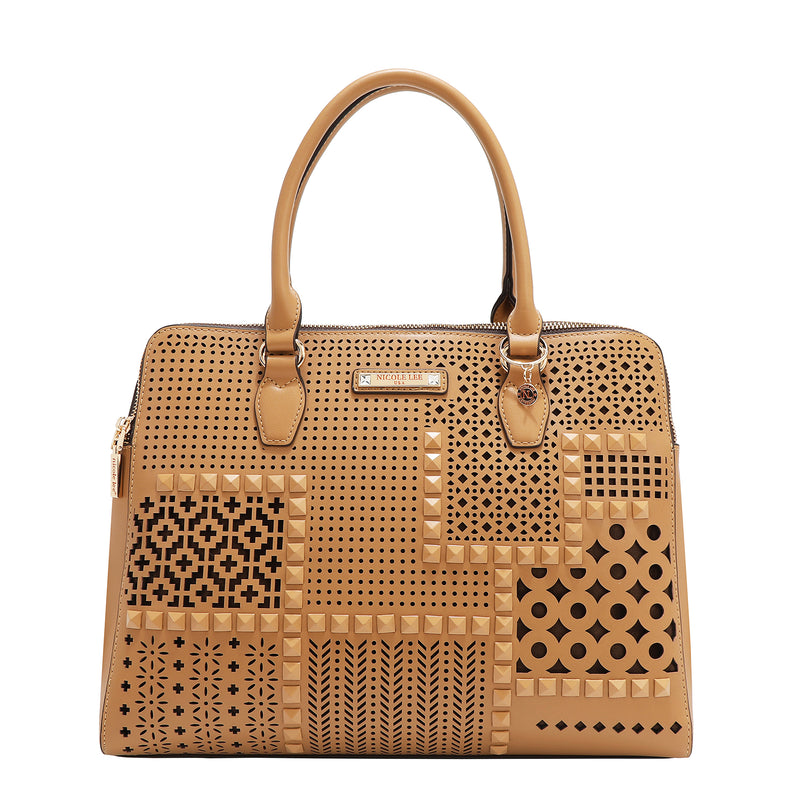 BOLSO DE MANO CON RECORTES GEOMÉTRICOS (ARENA)