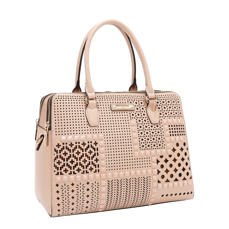 BOLSO DE MANO CON RECORTES GEOMÉTRICOS (ROSA)
