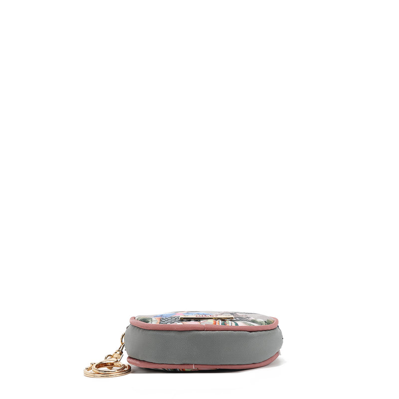 KEYCHAIN ​​WITH ROUND COIN PURSE (<tc>I LIVE TO TRAVEL</tc>)