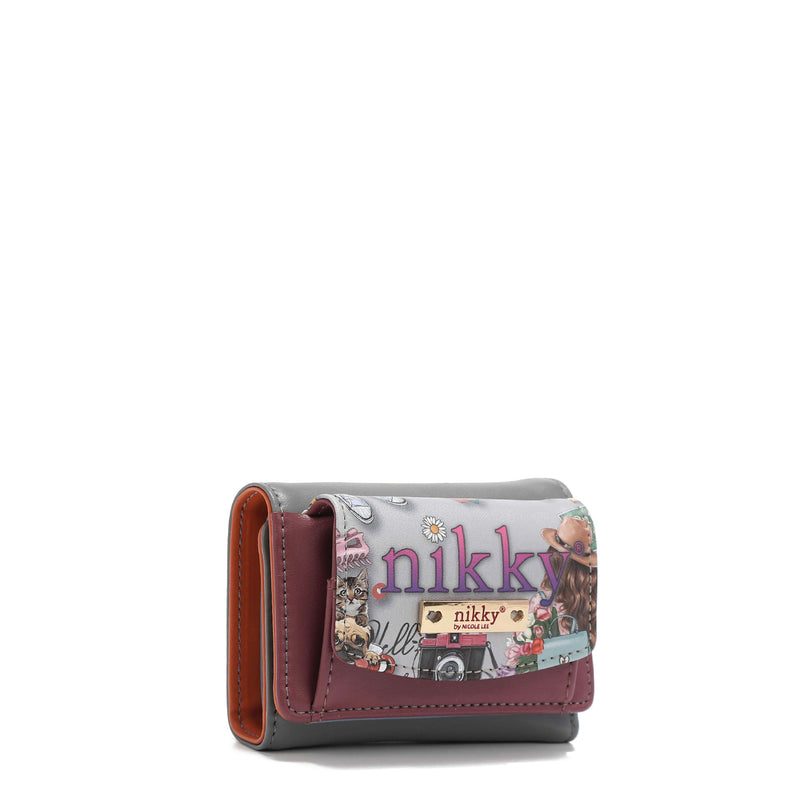 CARTERA PLEGABLE EN 3 NIKKY WORLD