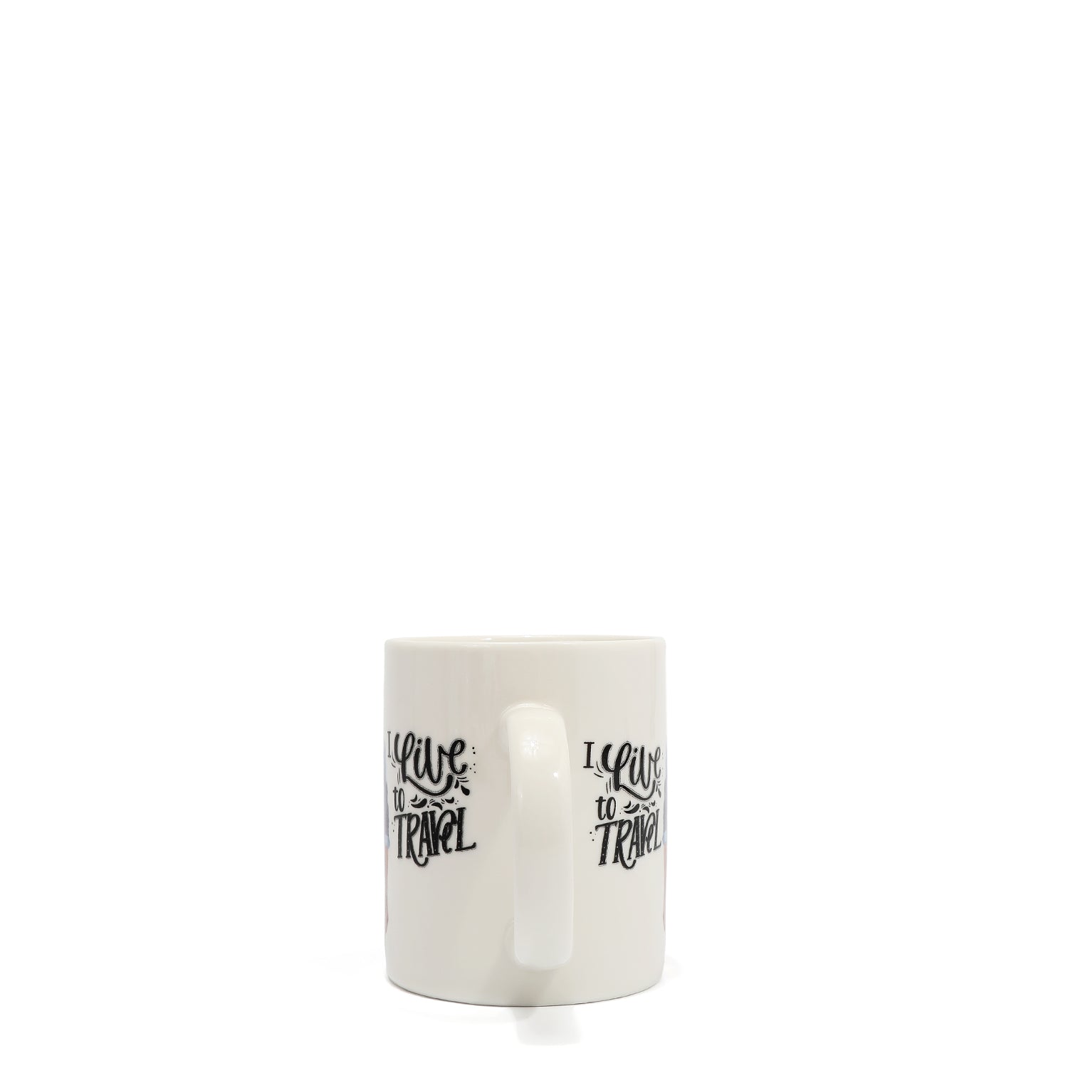 TASSE EN CÉRAMIQUE (<tc>I LIVE TO TRAVEL</tc>)