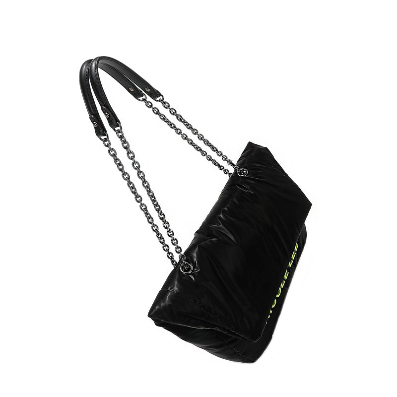 LARGE BAG WITH PADDED FLAP (BLACK)