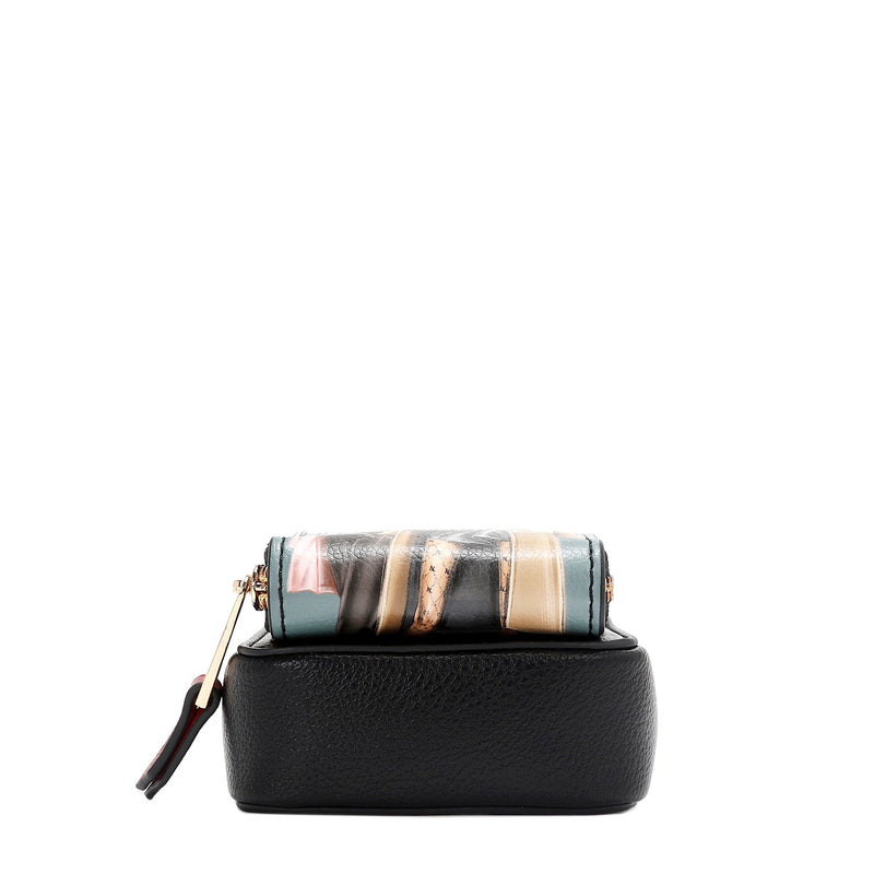 CROSSBODY PHONE CASE WITH FLAP (<tc>LADIES NIGHT OUT</tc>)