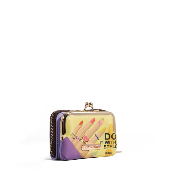 Mini Julia portfolio (Nail Polish)