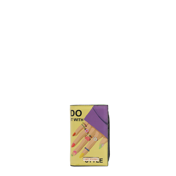 Folding portfolio with central zipper (Nail Polish)