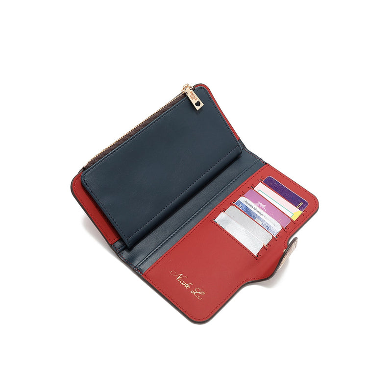Folding portfolio in layers (Nail Polish)