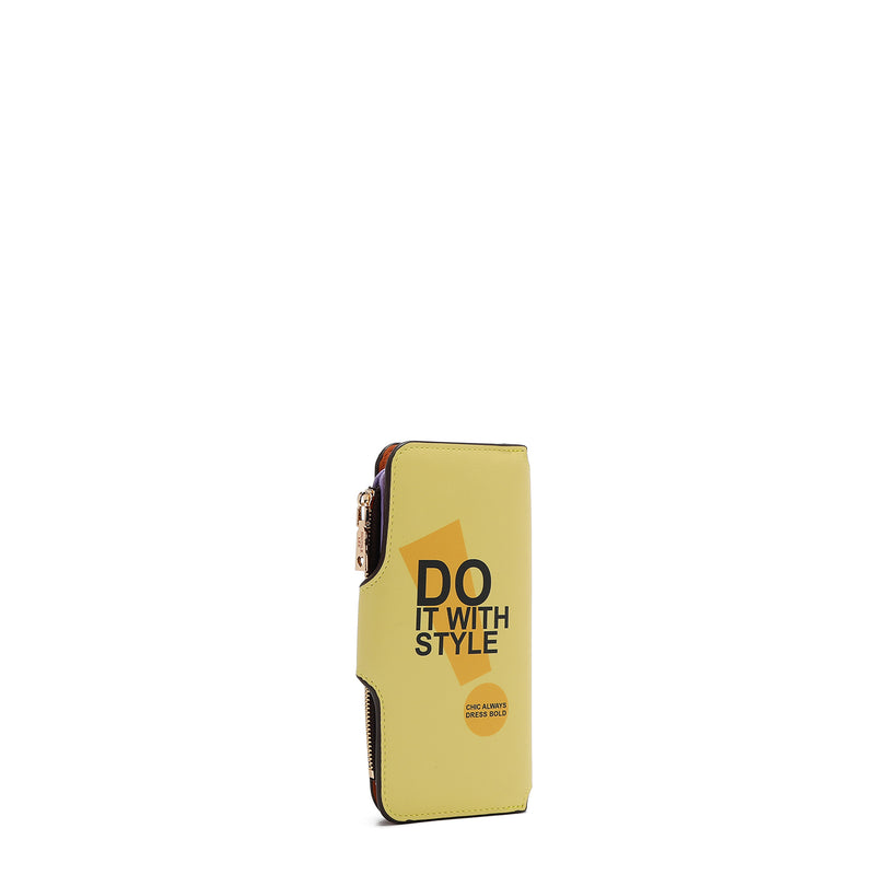 Folding portfolio in layers (Nail Polish)
