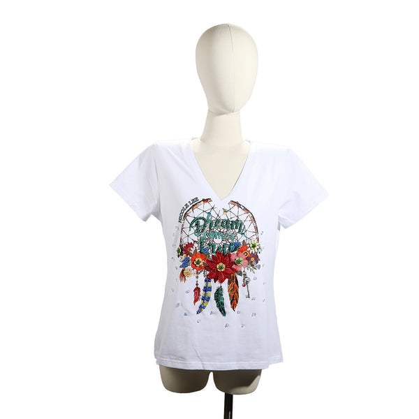 CAMISETA DE MODA CON CUELLO EN V (DREAM COMES TRUE NEGRO)