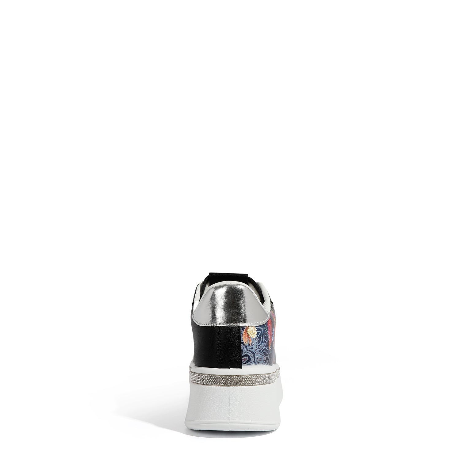 FASHION SNEAKERS WITH RHINESTONE (<tc>DREAM COMES TRUE</tc>)