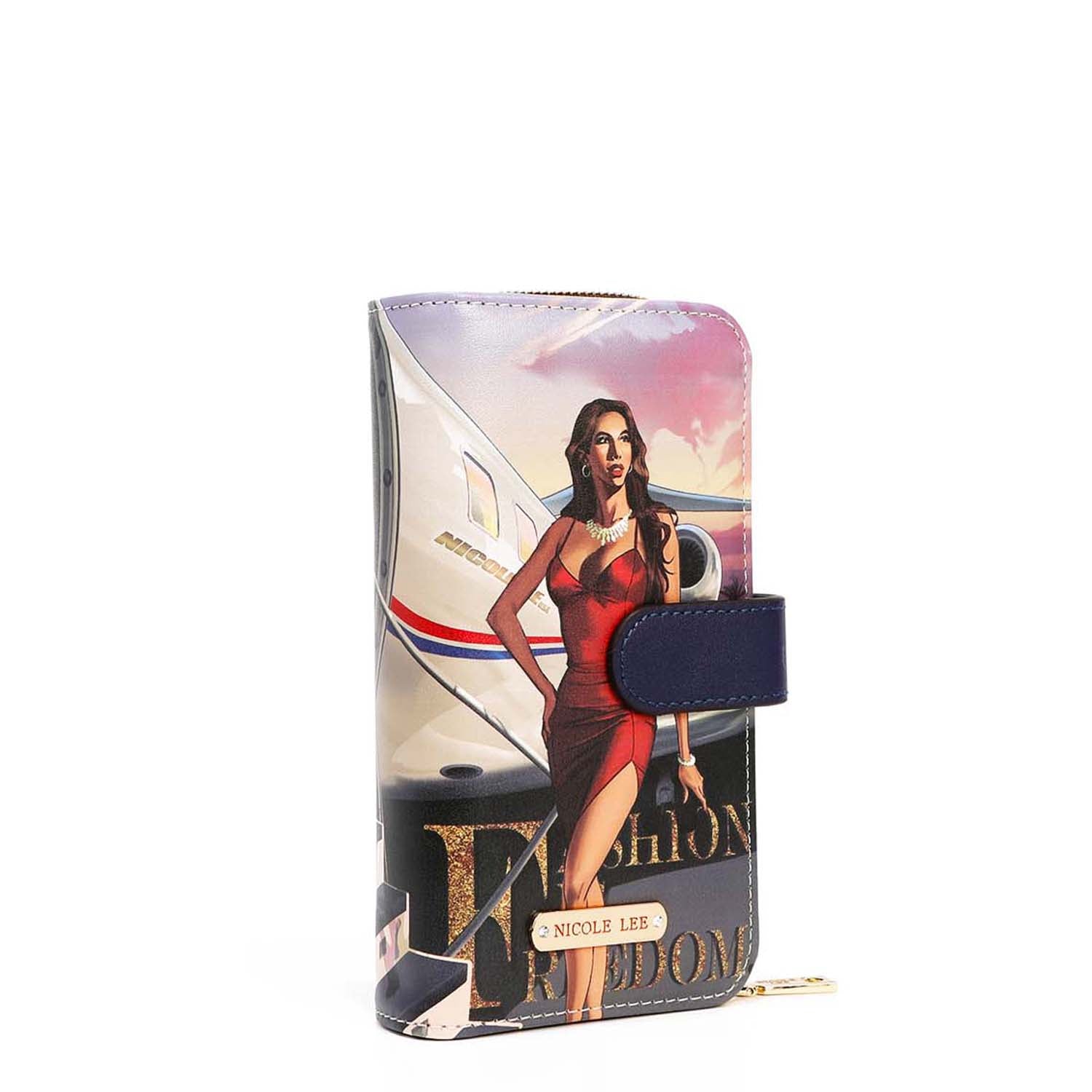 Foldable mobile case with shoulder function