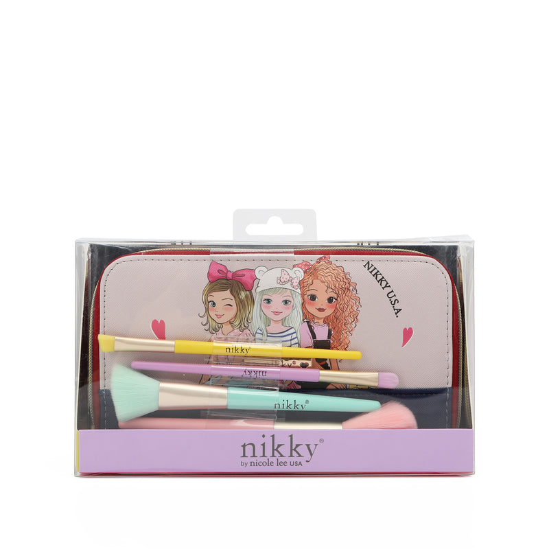 SET DE PINCELES DE MAQUILLAJE CON ESTUCHE NIKKY